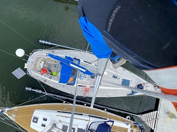 Sweden Yachts 41 Continental 4 of 6
