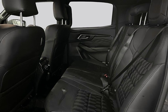 Isuzu D-max 9 of 14