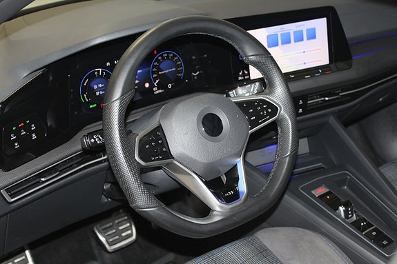 Volkswagen Golf I 17 of 26