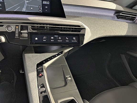 Peugeot 5008 15 of 19