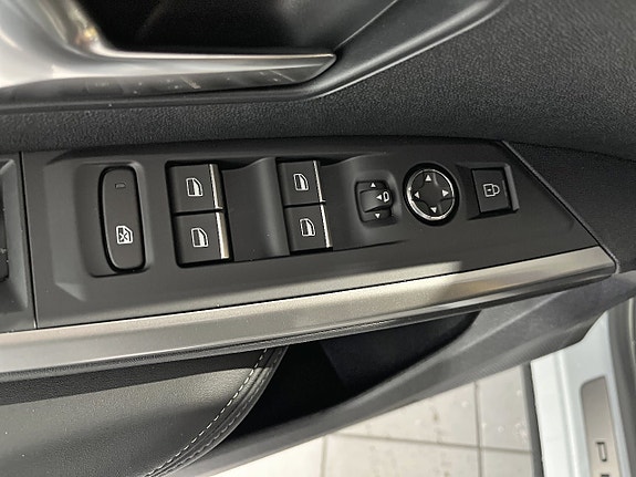 Peugeot 5008 12 of 19