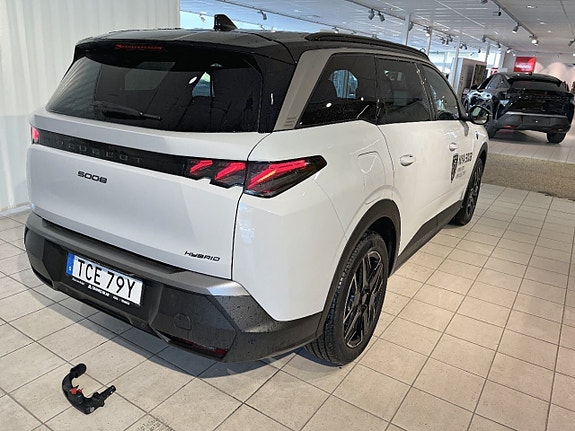 Peugeot 5008 5 of 19