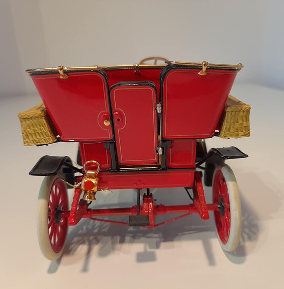 Product image 8 of 9