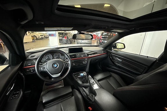 BMW 335i 8 of 8
