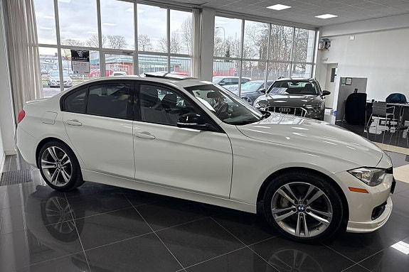 BMW 335i 6 of 8