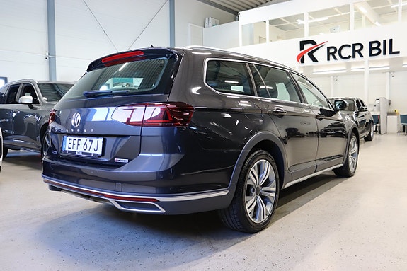 Volkswagen Passat Alltrack 5 of 5