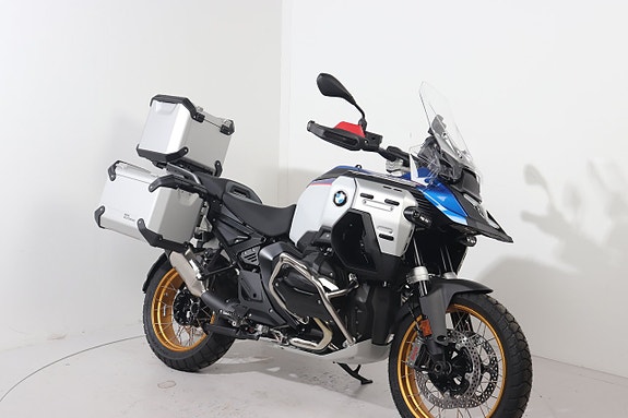 BMW R 1300 GS Adv 2 of 7