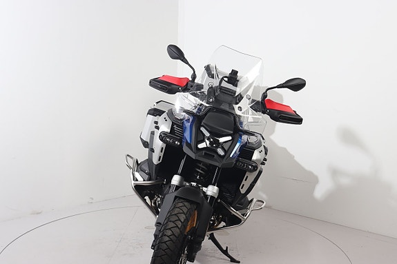 BMW R 1300 GS Adv 3 of 7