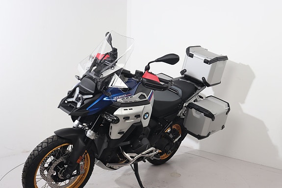 BMW R 1300 GS Adv 4 of 7