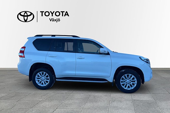 Toyota Land Cruiser 18 of 24