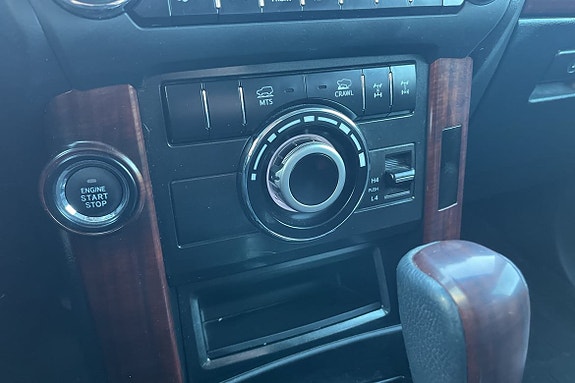 Toyota Land Cruiser 24 of 24