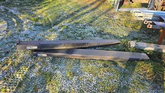 förläggnings gafflar 8 ton 3500kr