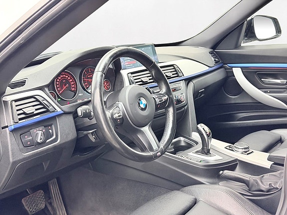 BMW 330d 13 of 30