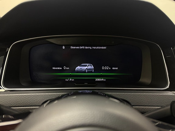 Volkswagen Golf - 15