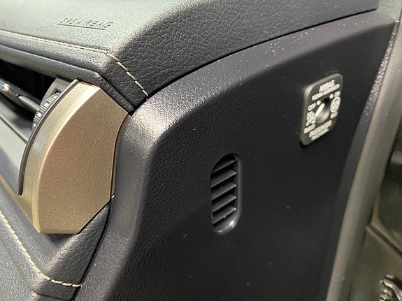 Lexus RX450h 22 of 27