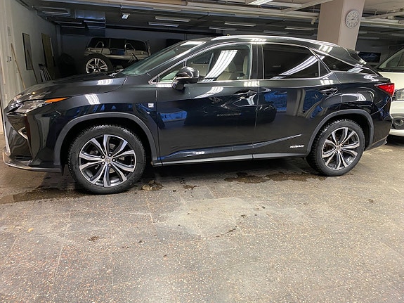 Lexus RX450h 3 of 27