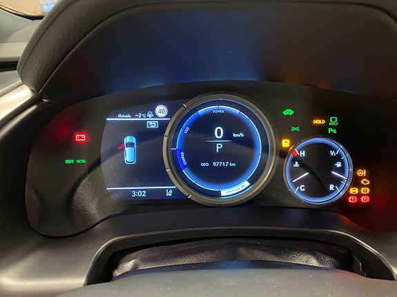 Lexus RX450h 12 of 27