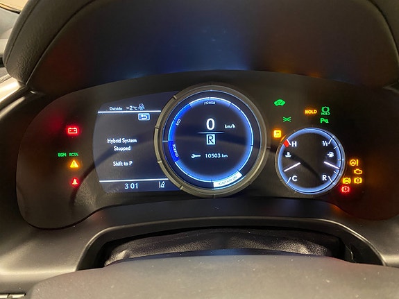 Lexus RX450h 11 of 27