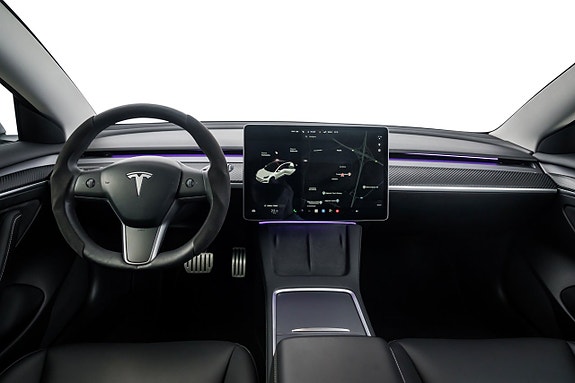 Tesla Model 3 19 of 24