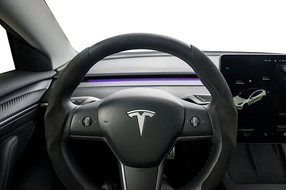 Tesla Model 3 13 of 24
