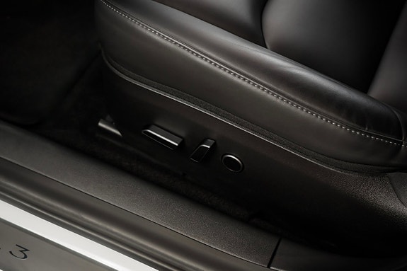 Tesla Model 3 12 of 24