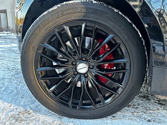 Land Rover Range Rover Sport 28 of 29