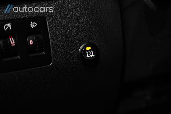 Volkswagen Caddy Maxi 23 of 29