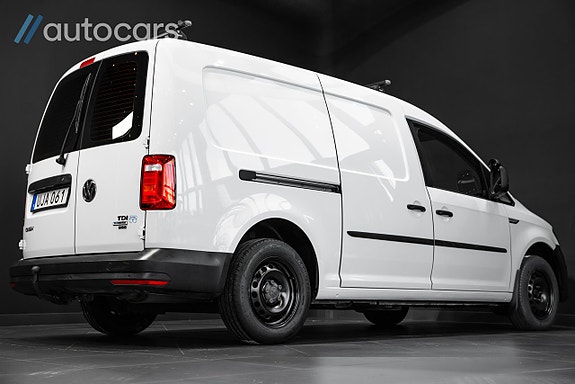 Volkswagen Caddy Maxi 3 of 5