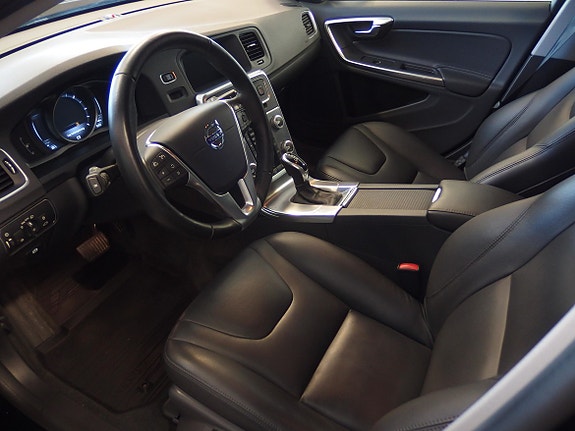 Volvo V60 5 of 5
