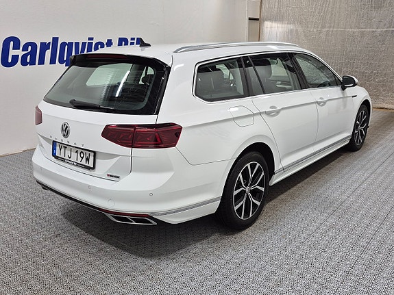 Volkswagen Passat 4 of 5