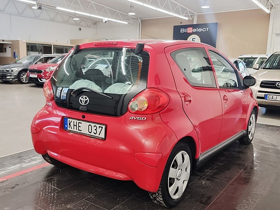 Toyota Aygo 11 of 17
