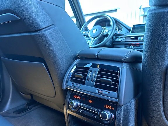 BMW X5 M 18 of 27