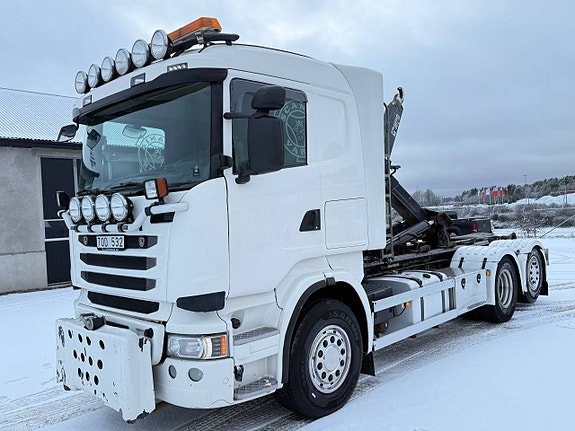 Scania R490 6x2 Lastväxlare Euro 6 Plogutrustad