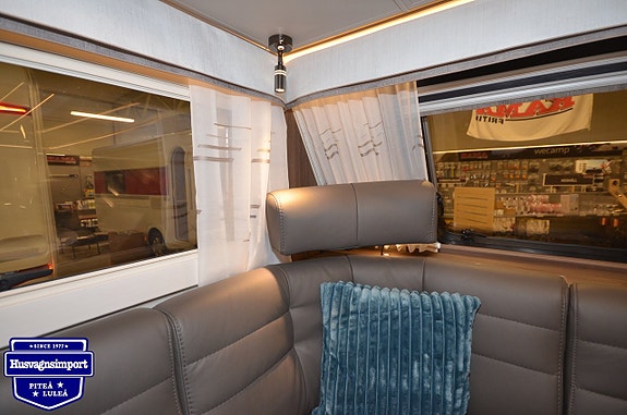 Kabe Imperial 600 XL KS Vinkelkök / Dubbelbädd / 2300 kg 5 of 19