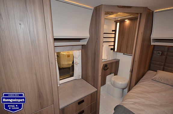 Kabe Imperial 600 XL KS Vinkelkök / Dubbelbädd / 2300 kg 13 of 19