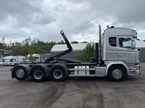 Scania G490 8x4 Tridem Lastväxlare Euro 6 Plogutrustad 4 of 9