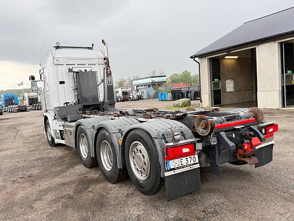 Scania G490 8x4 Tridem Lastväxlare Euro 6 Plogutrustad 2 of 9
