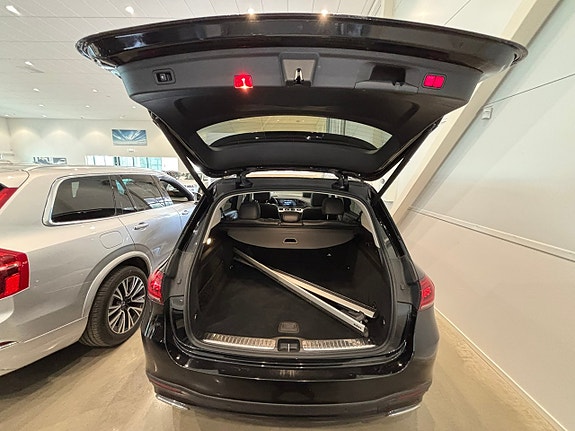 Mercedes-Benz GLE350 d 9 of 17