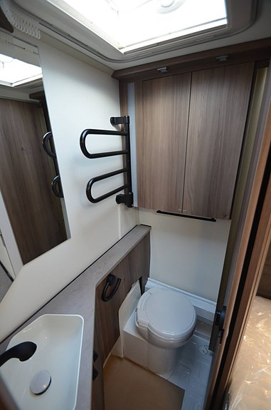Kabe Imperial 560 XL KS 7 of 11