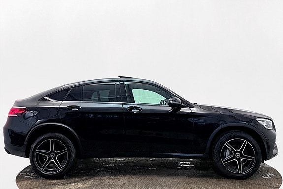 Mercedes-Benz GLC300 e 5 of 5