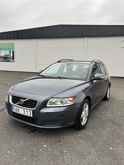Volvo V50
