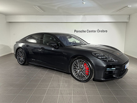 Porsche Panamera 4S