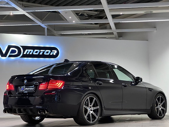 BMW M5 7 of 27