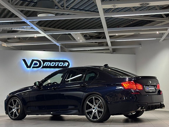 BMW M5 5 of 27