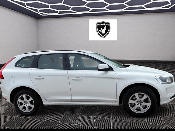 Volvo XC60 4 of 5