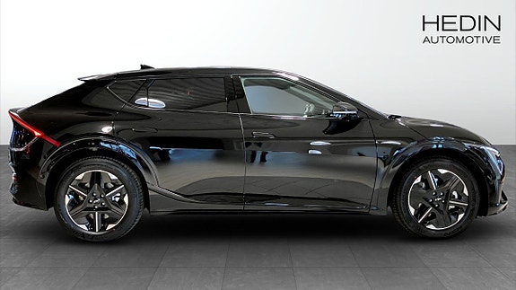 Kia EV6 9 of 13