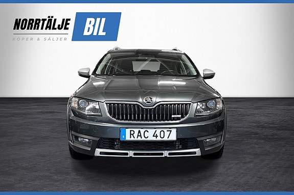 Skoda Octavia Scout 6 of 17