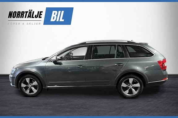 Skoda Octavia Scout 4 of 5