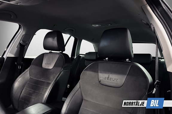 Skoda Octavia Scout 10 of 17