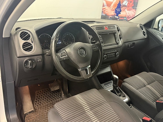 Volkswagen Tiguan 10 of 25